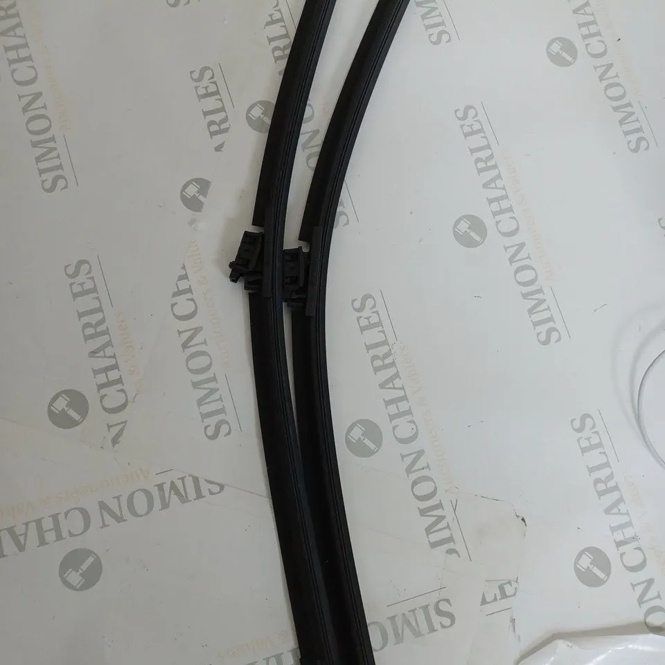 BOSCH AEROTWIN FLAT WIPER BLADE SET 