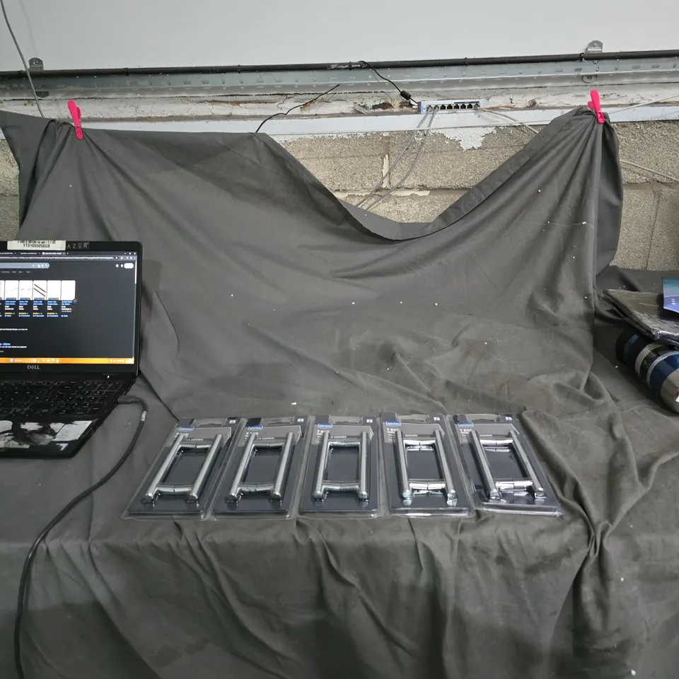 5 X ITEMS OF WICKES T BAR CABINET HANDLES – 96MM CENTRES, 2 PACK