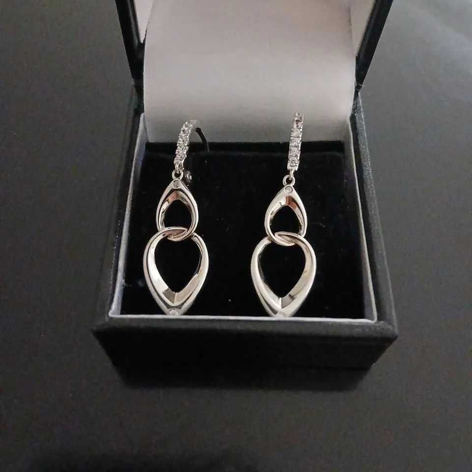 SBD DRAGONFLY TEAR DROP RHODIUM PLATED EARRINGS