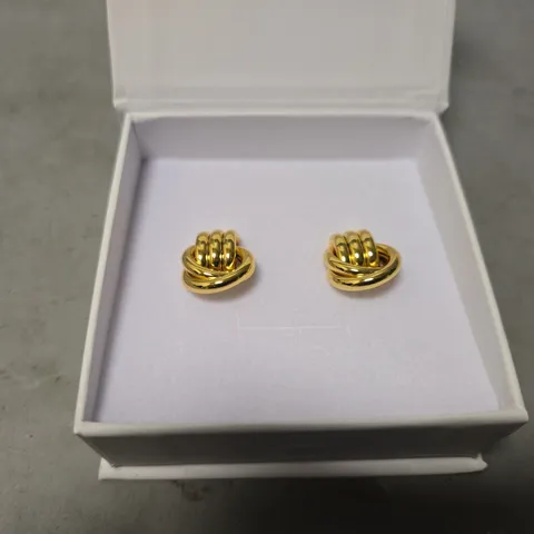 BOXED HEAVEN MAYHEM BABY KNOT GOLD EARRINGS 