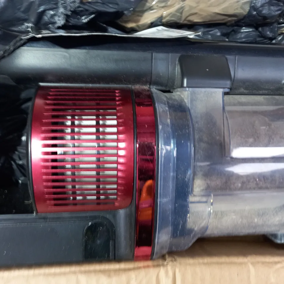 SHARK CORDLESS VACUUM IZ300UKT