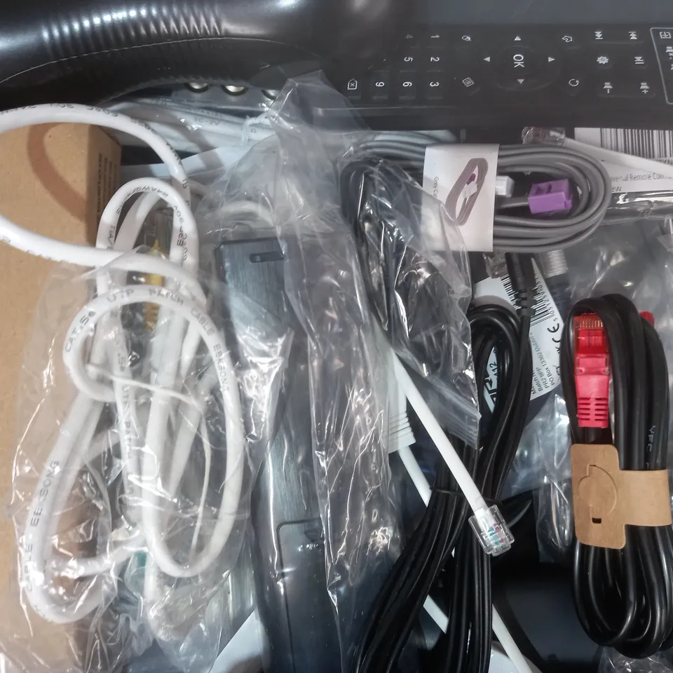 APPROXIMATELY 15 ASSORTED HOUSEHOLD ITEMS TO INCLUDE SKY WIFI ROUTER, SAMSUNG REMOTE, HIGH QUALITY CABLE, ETC