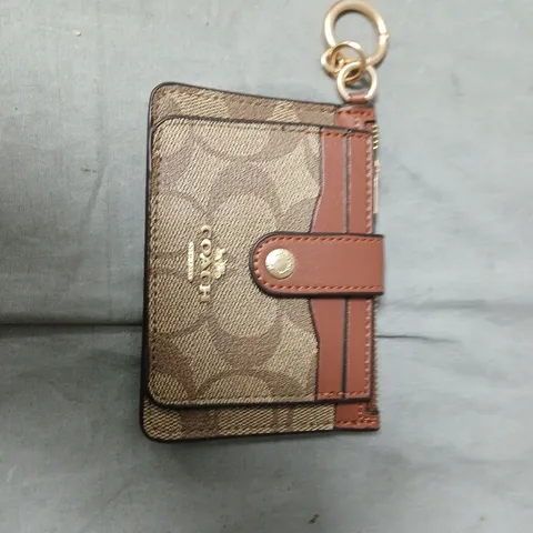 COACH PURSE WITH KEY RING – SIGNATURE CANVAS, BROWN LEATHER TRIM