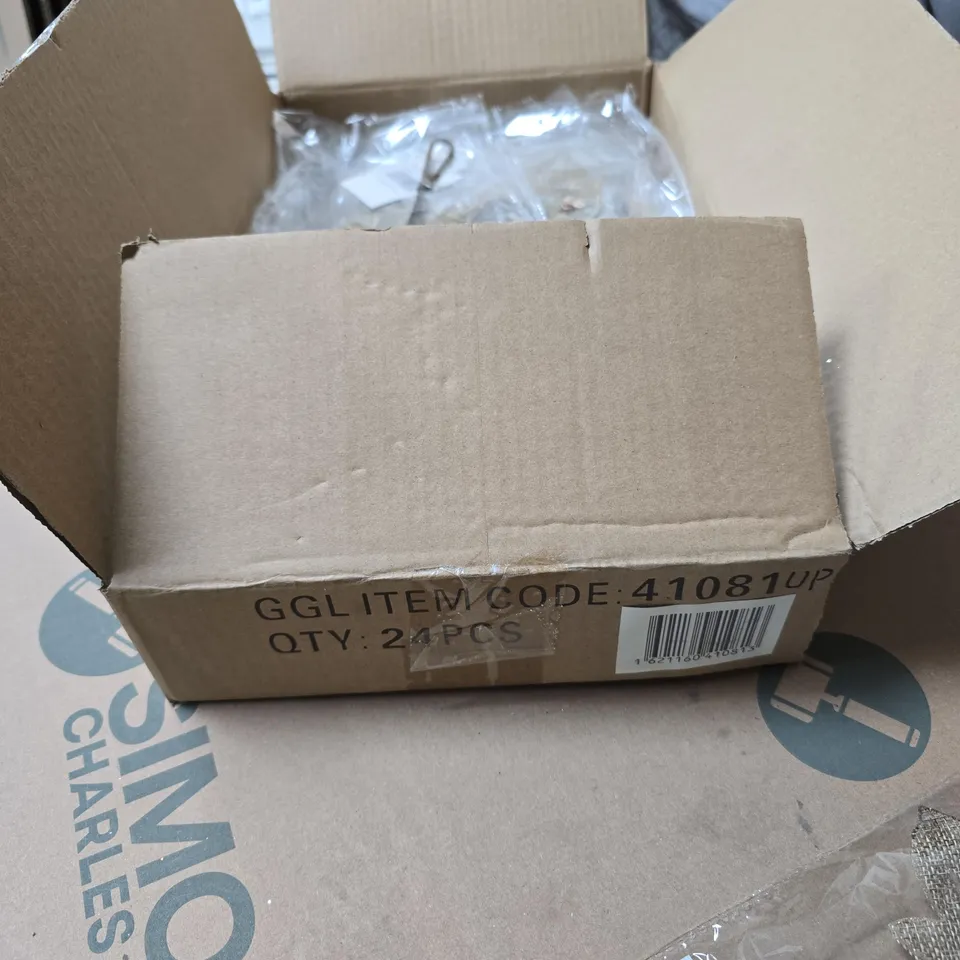 BOX OF 24X GISELA GRAHAM SMALL LEAF DECORATIONS 