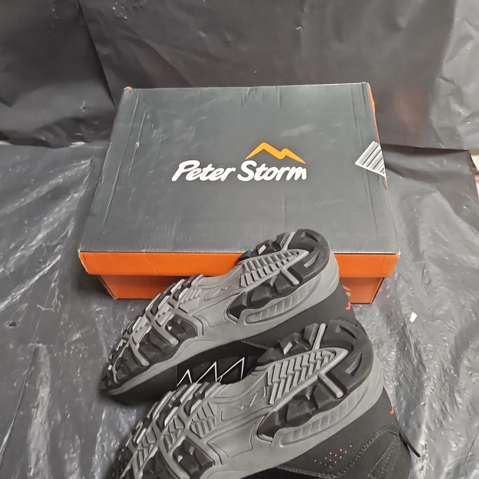 PETER STORM MEN'S HIKING BOOTS – BLACK/GRAY WITH RED INTERIOR UK SIZE 4 