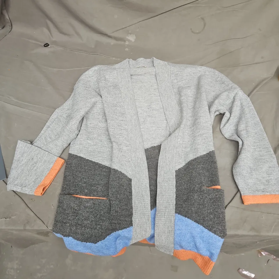 Passenger Knit Cardigan – Grey colour-block with Orange Cuffs, UK XL (EU 44, US 12) 