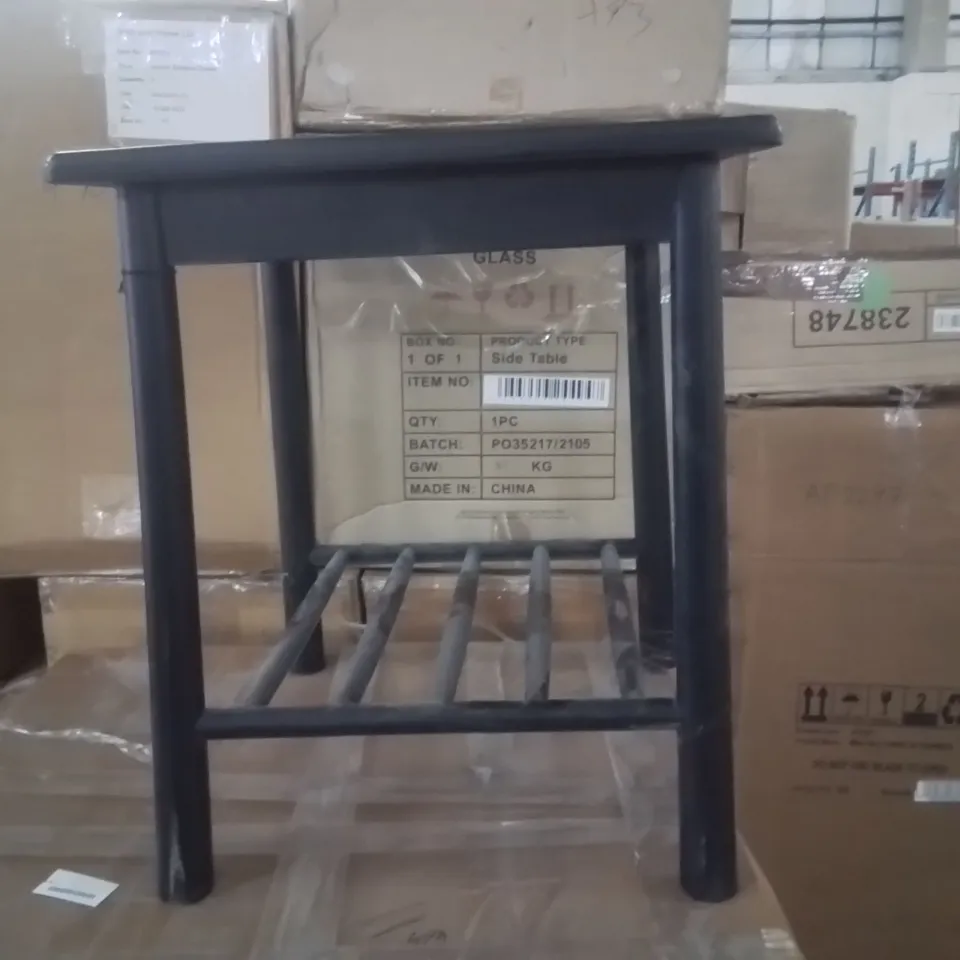 WYCOMBE SIDE TABLE BLACK 