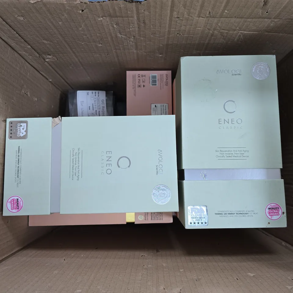 BOX OF APPROXIMATELY 15 ASSORTED ITEMS TO INCLUDE - ANTI AGING MEDICAL DEVICE , FACIAL DEVICE , ETC 