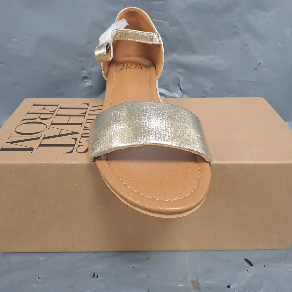 BOXED PAIR OF WHERE'S THAT FROM OPEN TOE SANDALS IN METALLIC GOLD SIZE UK 6