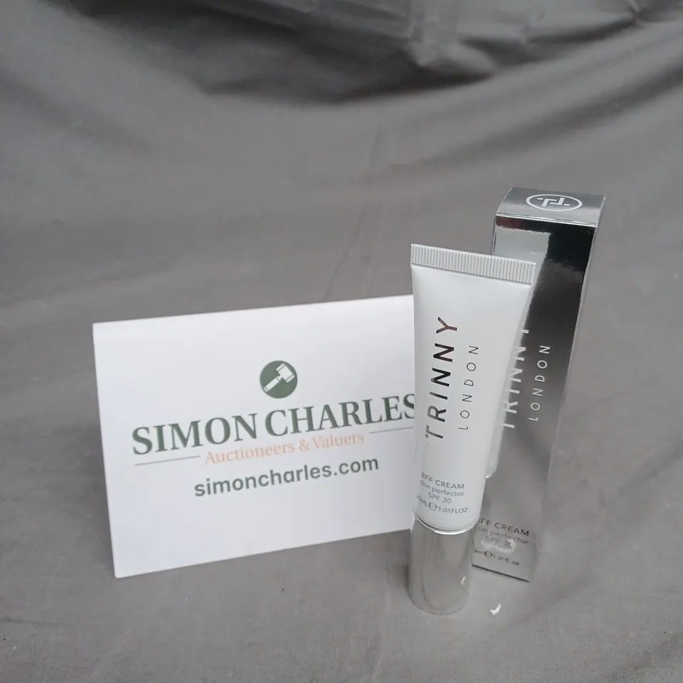BOXED TRINNY LONDON BFF CREAM SPF 30 LIGHT/MEDIUM SKIN PERFECTOR