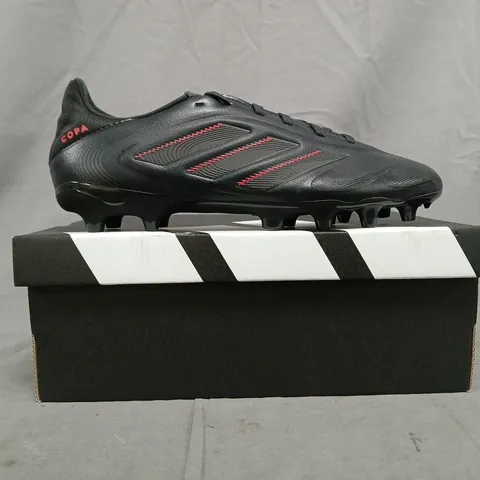 BOXED PAIR OF ADIDAS COPA PURE III LEAGUE FOOTBALL BOOTS IN BLACK/RED SIZE UK 6