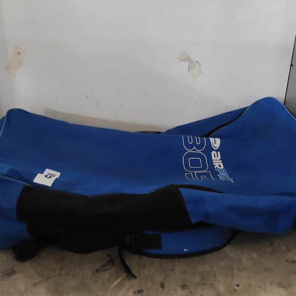 BAGGED AIRPRO PUMP AND PADDLE WITH CARRY BAG (1 ITEM)