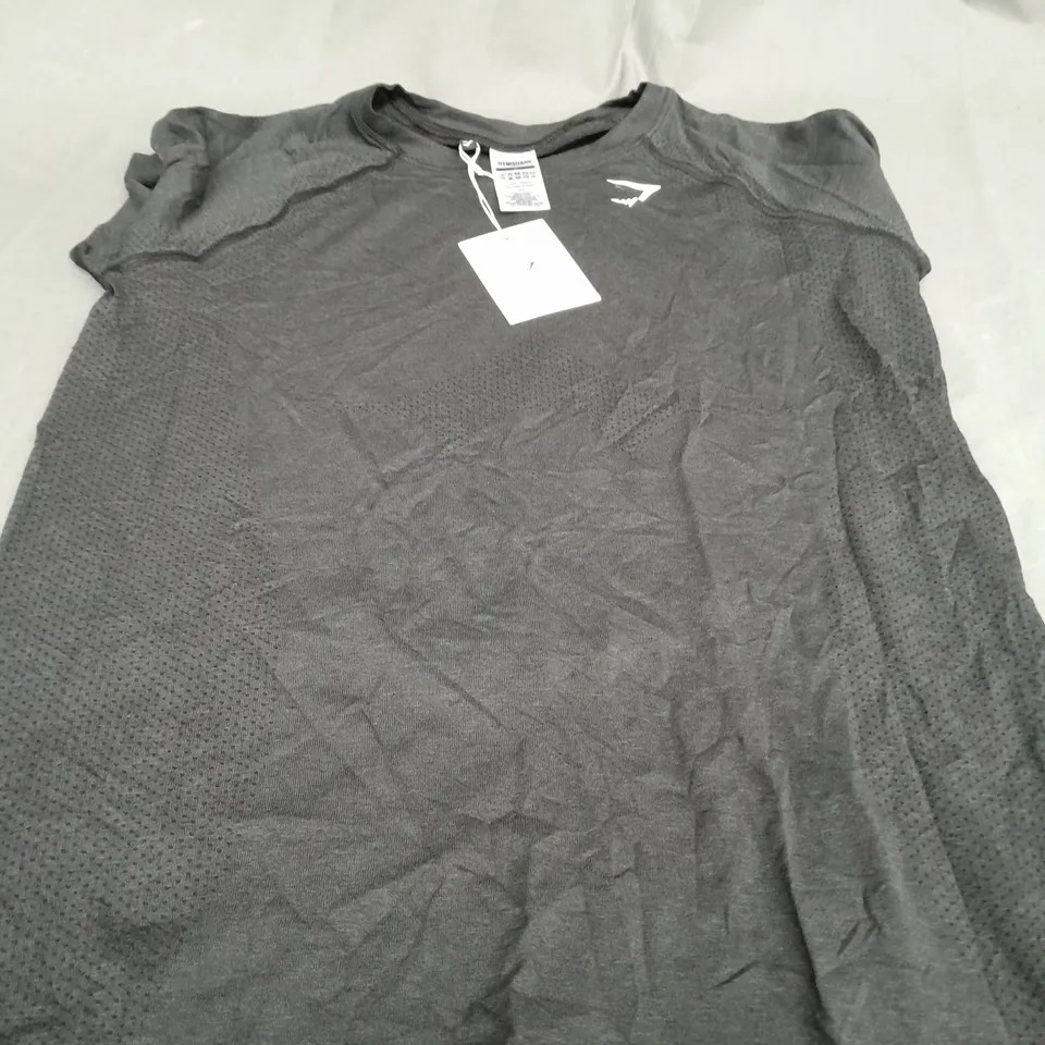 GYMSHARK BLACK VITAL SEAMLESS 2.0 LIGHT T-SHIRT - SMALL