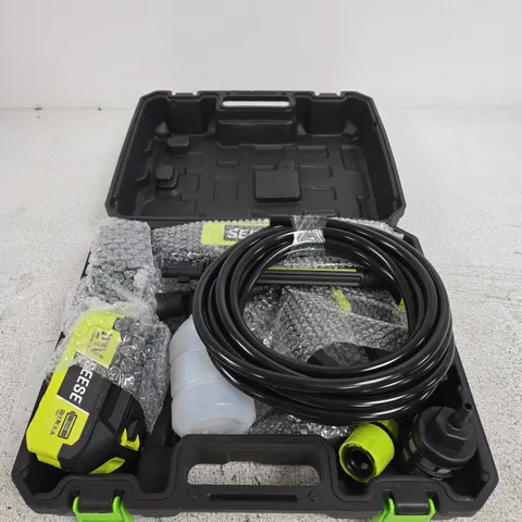 SEESE HANDHELD CLEANING TOOL KIT IN CASE