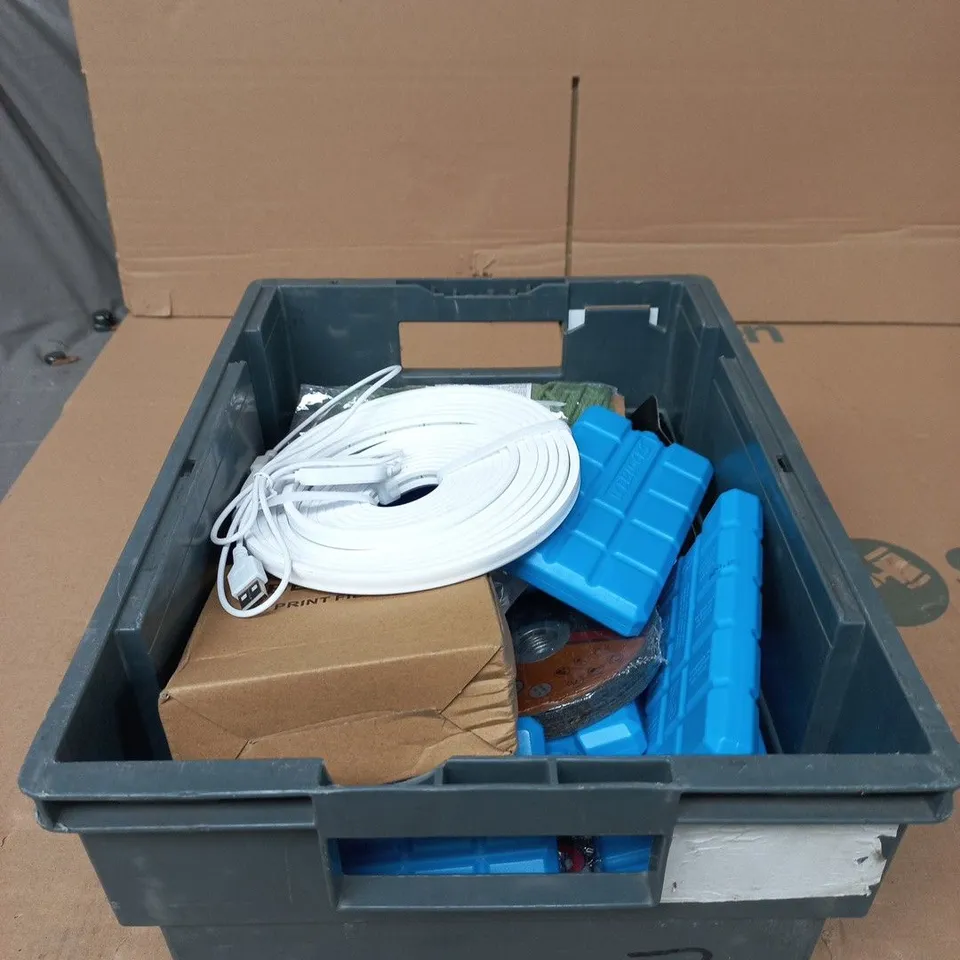 TOTE OF APPROXIMATELY 15 ASSORTED ITEMS TO INCLUDE BLUE ICE BLOCKS, BEHANT 3D PRINT FILAMENTS, CUT OFF WHELL STAINLESS STEEL INOX ETC