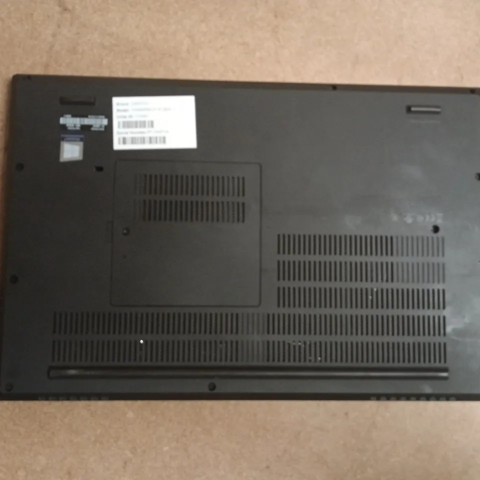 LENOVO THINKPAD P15 GEN 1 LAPTOP