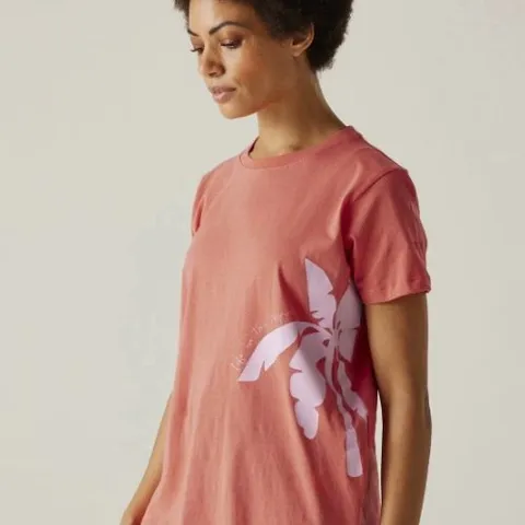 APPROXIMATELY 14 BRAND NEW REGATTA WOMEN’S T-SHIRT TEE SHORT SLEEVE FLAURELLE PEACH BLOOM TROPICS PINK