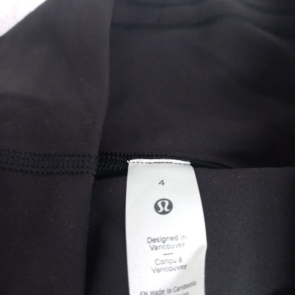 LULULEMON WUNDER TRAIN HR SHORT 8" UK 8 (US 4), BLACK