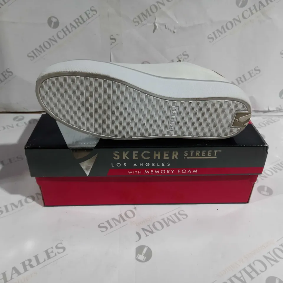 BOXED PAIR OF SKECHERS STREET SHOES WHITE UK SIZE 7