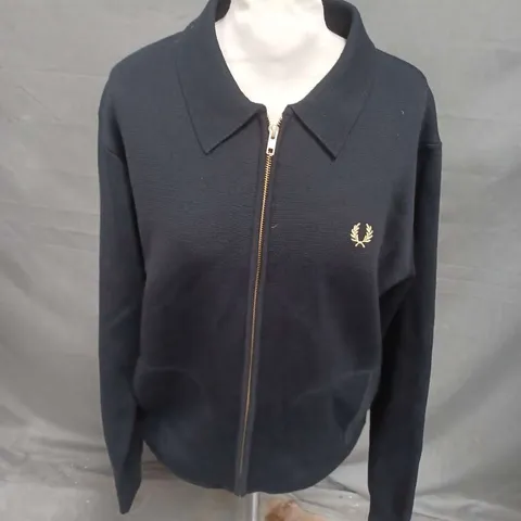 FRED PERRY ZIP UP KNIT SWEATER IN BLACK SIZE L