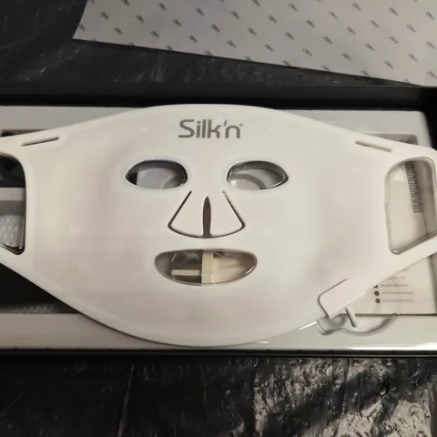 SILK'N LED FACE MASK 100 – ANTI-AGEING SKINCARE DEVICE (BOXED)