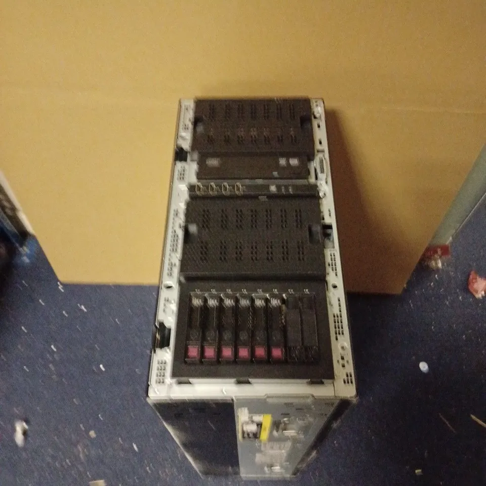 HP ML350P GEN 8 TOWER SERVER - COLLECTION ONLY 