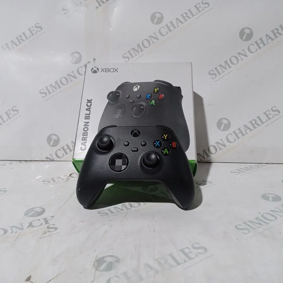 BOXED XBOX ONE CARBON BLACK CONTROLLER