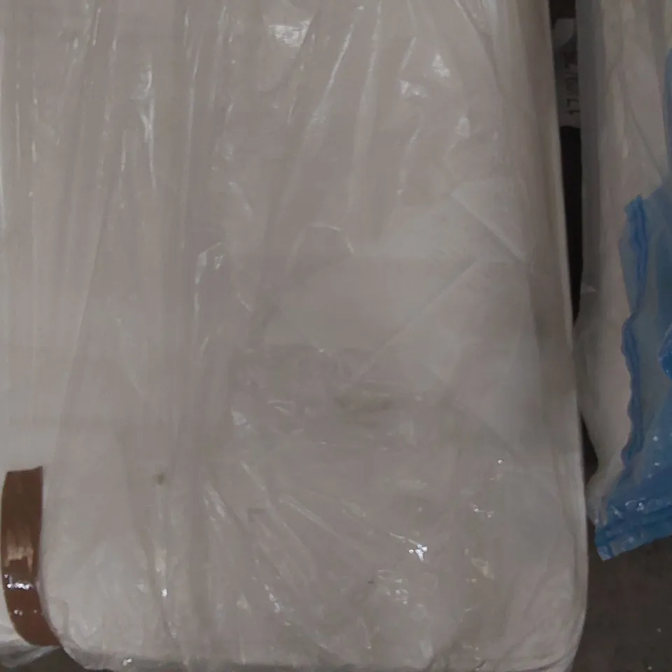 QUALITY BAGGED SLUMBERLAND AIRSTREAM MEMORY 2000 KING SIZE MATTRESS 