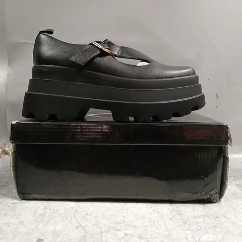 BOXED PAIR OF KOI SILENT AMITY TRIDENT PLATFORM MARY JANE SHOES IN BLACK UK SIZE 5