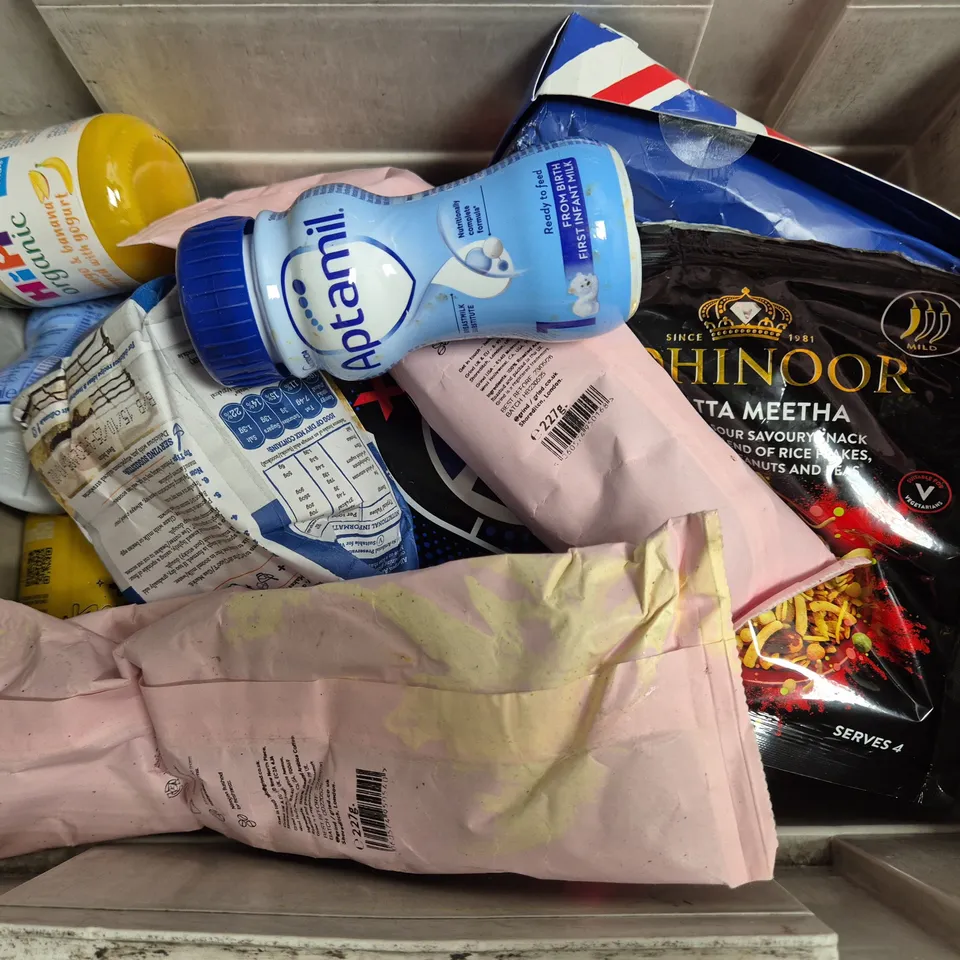 APPROXIMATELY 12 ASSORTED FOOD & DRINK ITEMS TO INCLUDE PEPSI MAX, GRIND HOUSE BLEND, ACTAMIL FIRST INFANT MILK, ETC - COLLECTION ONLY