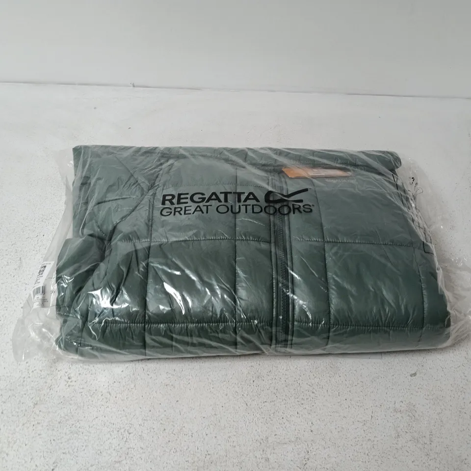 5 BRAND NEW REGATTA KIDS JUNIOR EMBRIE JACKETS IN SPRUCE GREEN - 14YRS