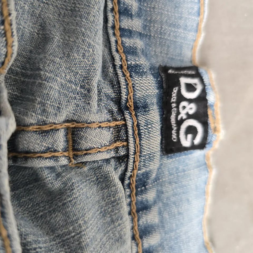 DOLCE & GABBANA DENIM JEANS – LIGHT WASH-SIZE UNSPECIFIED 