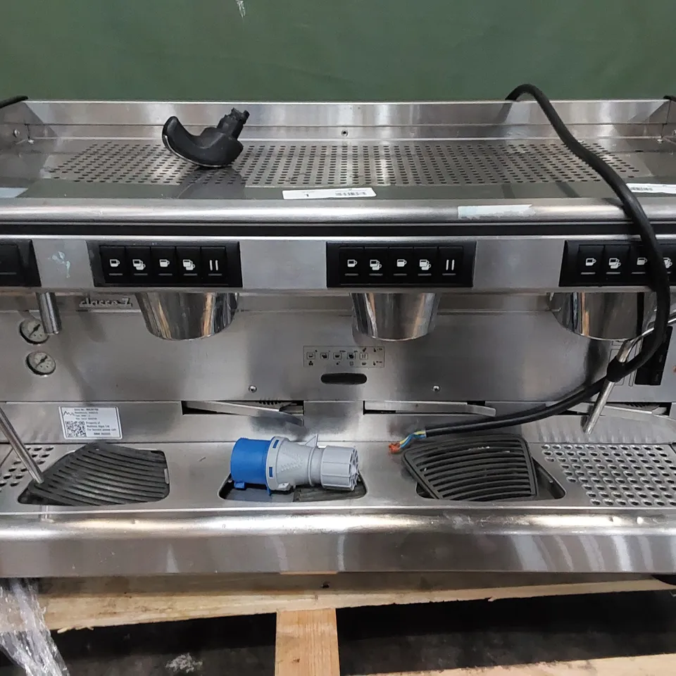 RANCILIO RAN7-3 COMMERCIAL 3 GROUP BARRISTA COFFEE MACHINE 