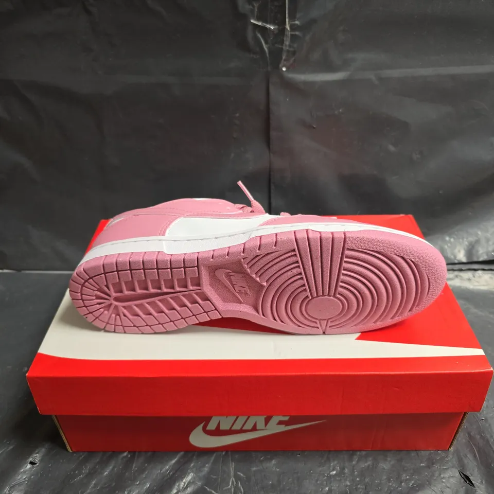 NIKE DUNK LOW NEXT NATURE – WHITE/ELEMENTAL PINK (WOMEN'S UK 6.5 / US 9)