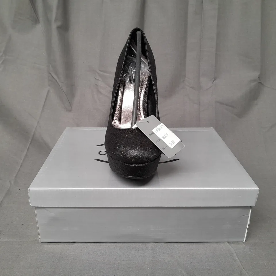 BOX OF APPROXIMATELY CASANDRA CLOSED TOE HIGH HEEL SHOES IN BLACK W. GLITTER EFFECT - VARIOUS SIZES