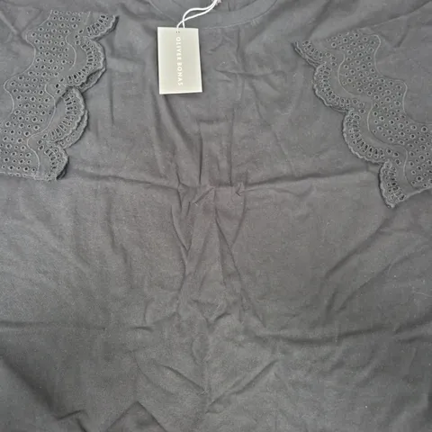 OLIVER BONAS CUTWORK SLEEVE T-SHIRT IN BLACK SIZE UK 18