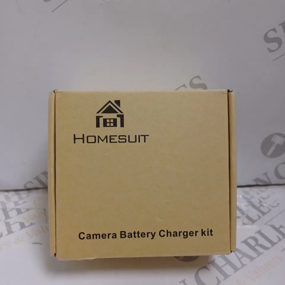 HOMESUIT HERO BATTERIES 1800MAH AND USB CHARGER