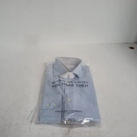 CHARLES TYRWHITT NON-IRON SLIM FIT SHIRT – LIGHT BLUE, NECK 15IN, SLEEVE 33IN