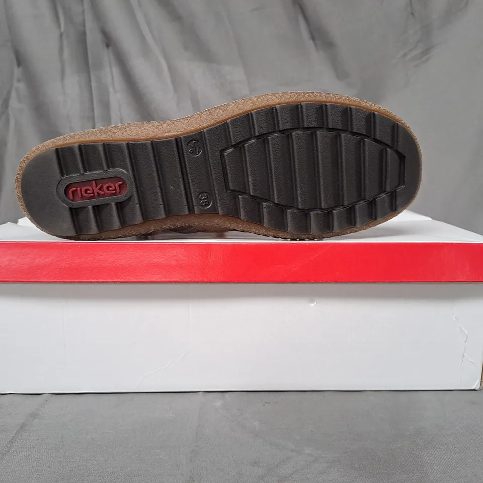 BOXED PAIR OF RIEKER SHOES IN TAN/BEIGE UK SIZE 5