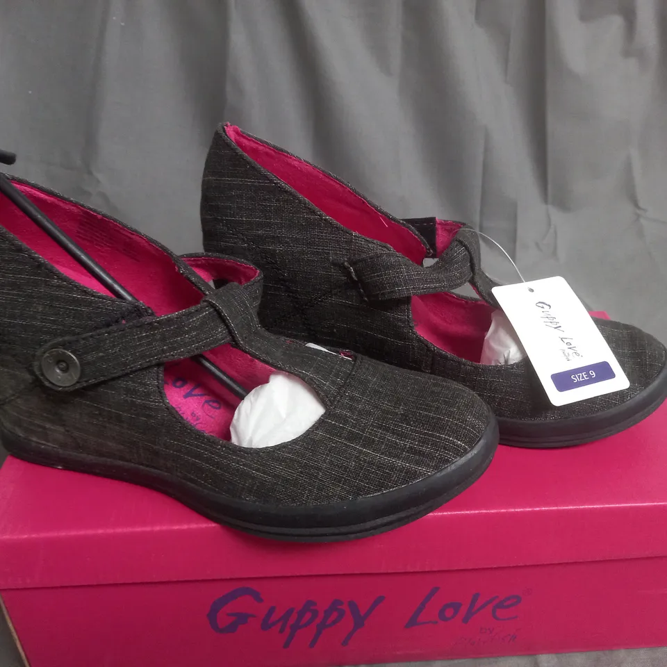 BOX OF APPROXIMATELY 10 BLACK GUPPY LOVE BY BLOWFISH SHOES IN VARIOUS SIZES