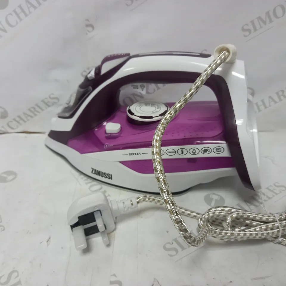 ZANUSSI ZSI9270PK PINK 2800W STEAM IRON