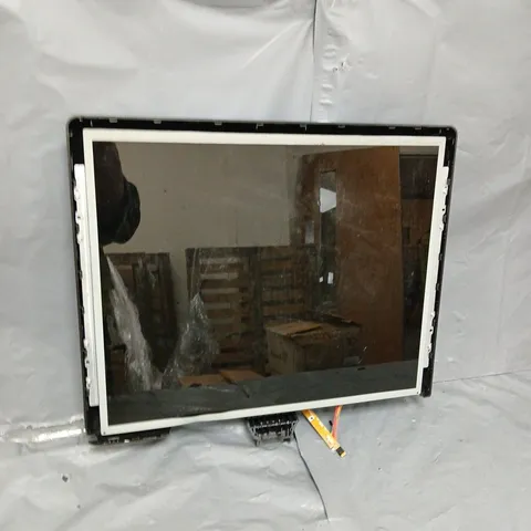 BOX OF APPROXIMATELY 4 LCD CCTV MONITORS