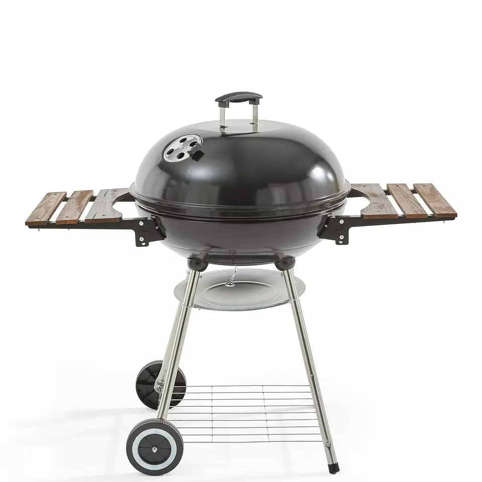 KETTLE BBQ WITH SIDE TABLES