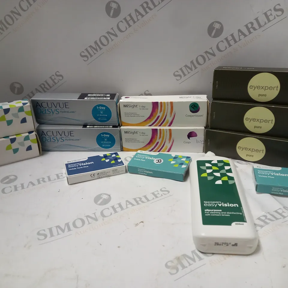 LOT OF HOUSEHOLD ITEMS TO INCLUDE ACUVUE OASYS WITH HYDRALUXE , ETC