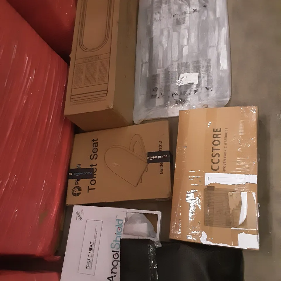 PALLET OF ASSORTED PRODUCTS INCLUDING ANGEL SHIELD TOILET SEAT, PIPISHELL TOILET SEAT, ACCSTORE FABRIC WARDROBE, CLOSER 2 NATURE, GRUNTEK GARDEN SPRINKLER