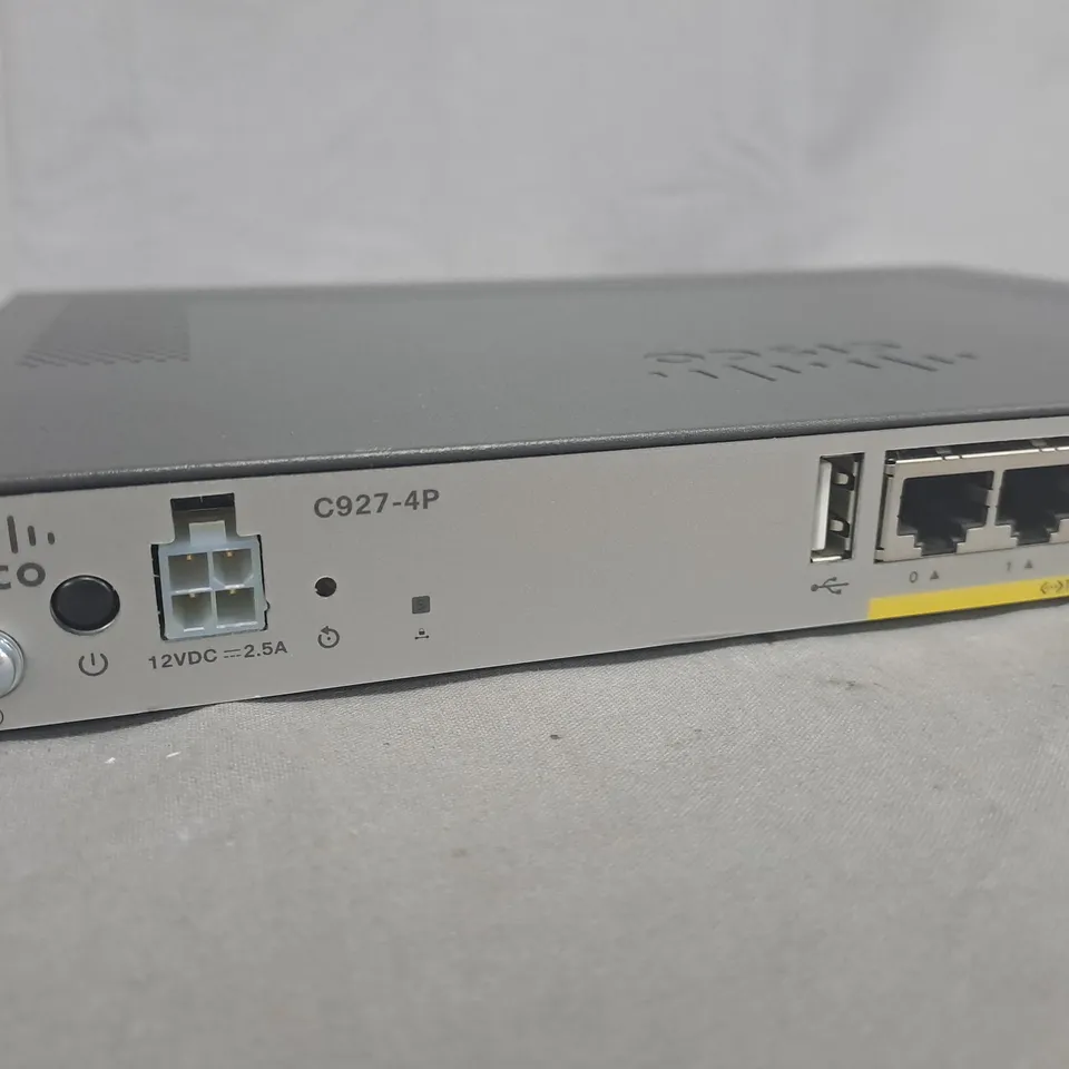 CISCO ISR 900 SERIES ROUTER – C927-4P