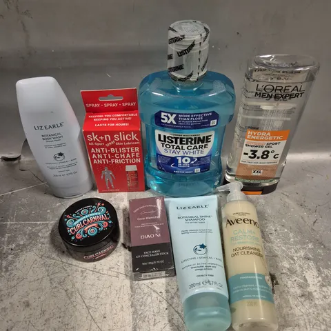 APPROXIMATELY 20 ASSORTED HEALTH & BEAUTY PRODUCTS TO INCLUDE LISTERINE, LIZ EARLE SHAMPOO, SKIN SLICK SPRAY ETC 