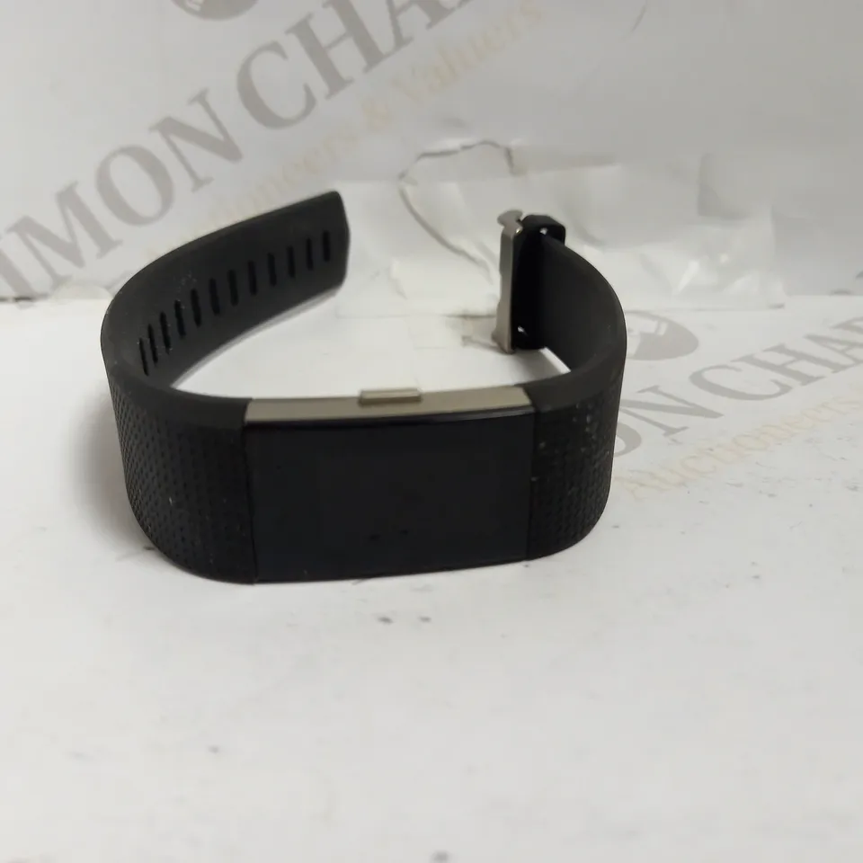 FITBIT CHARGE 2 SMART WATCH IN BLACK
