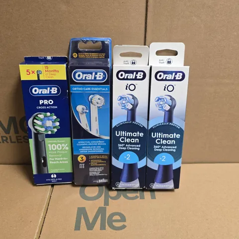 LOT OF 4 ASSORTED ORAL-B ELECTRIC TOOTHBRUSH REPLACEMENT HEADS