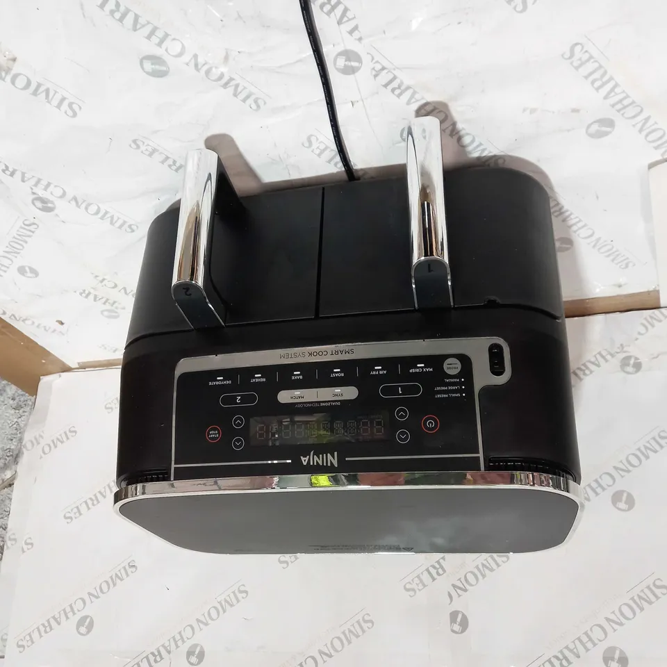 BOXED NINJA FOODI MAX DUAL ZONE 9.5L AIR FRYER AF451UK